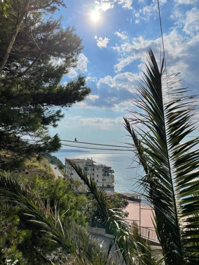 ピッツォ Casa Vacanze Piedigrottaヴィラ エクステリア 写真
